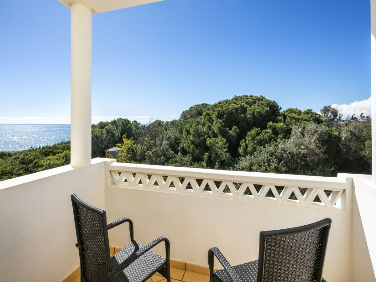 Holiday house Family-Friendly Coastal Retreat in Benagil - Outdoor photo 4