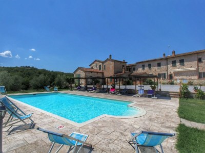 Farmhouse Bauernhaus in Asciano mit Pool & Grill in Crete Senesi - Farmhouse