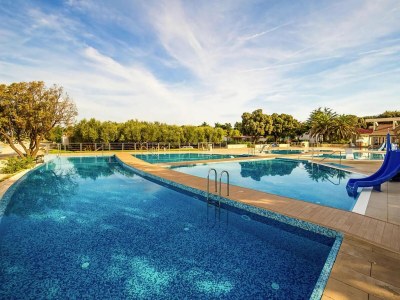 Holiday park Mobilheim am Strand von Novalja mit Pools - Outdoor photo 3