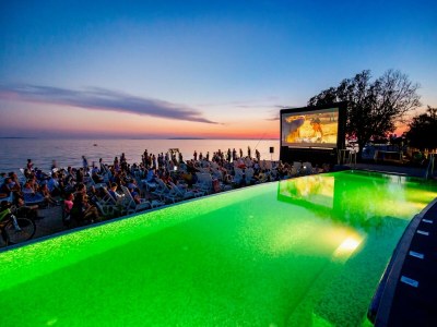 Holiday park Mobilheim am Strand von Novalja mit Pools - Outdoor photo 8