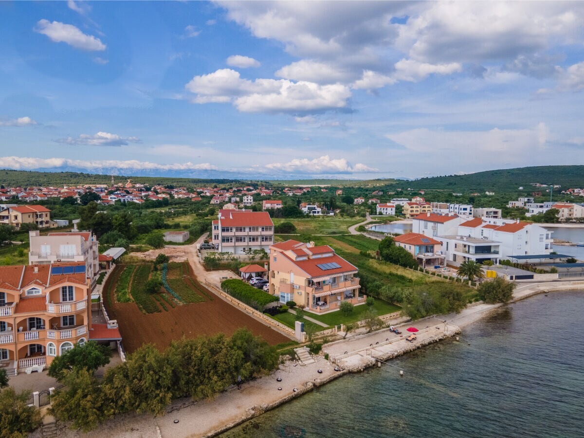 Apartment Apartments Villa Karolina - Outdoor photo 3