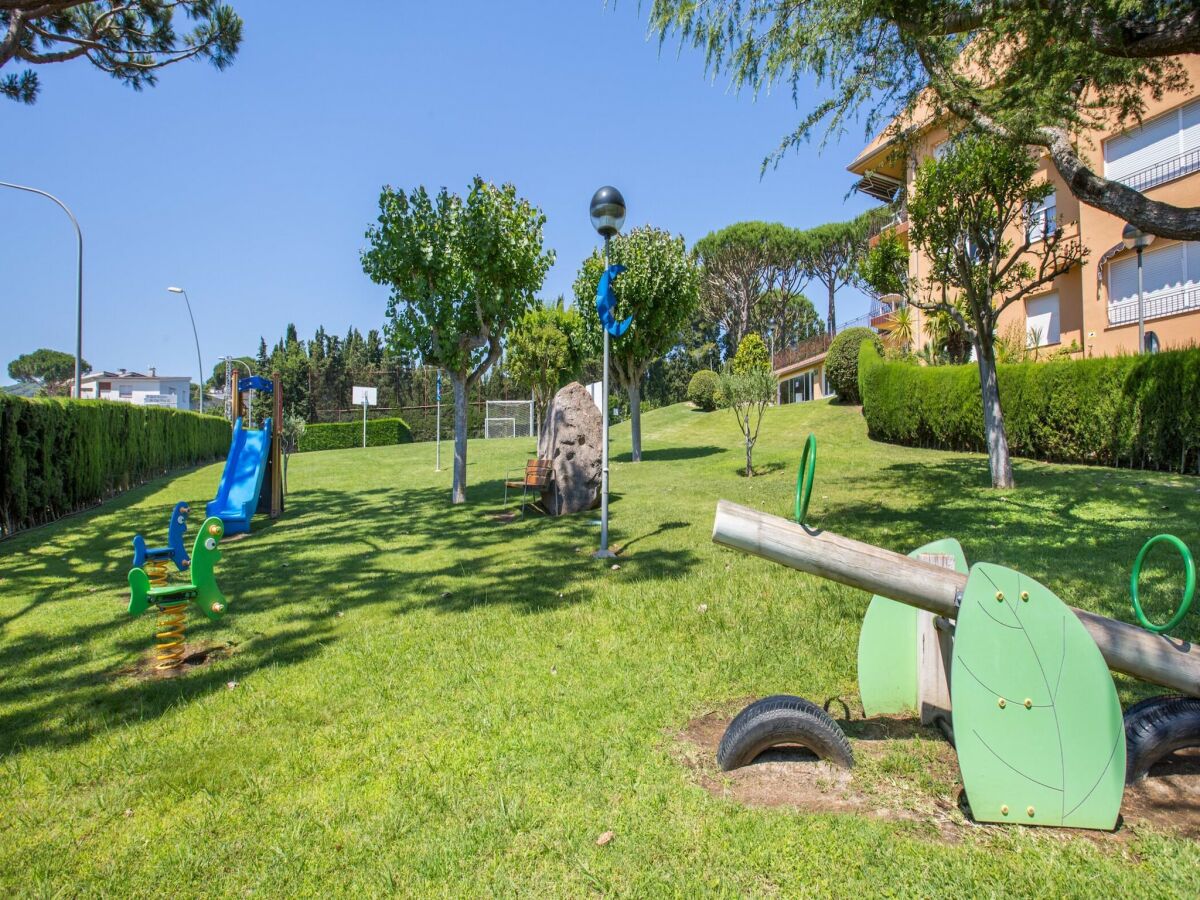 Apartment Apartment in Calella with Waterfront Views - Outdoor photo 3
