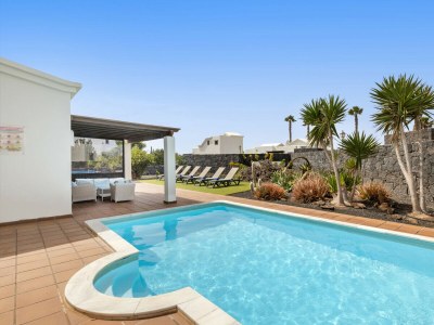Villa Villa Zafiro 17 by Escape Home in Playa Blanca - Villa
