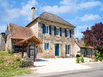 Holiday house Charming House in Coubjours with Pool in Black Périgord - Holiday house