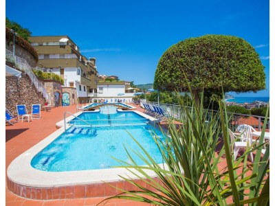 Apartment Klassisches Appartement in Pietra Ligure - Outdoor photo 8