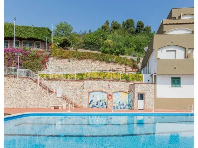 Apartment Klassisches Appartement in Pietra Ligure - Outdoor photo 9