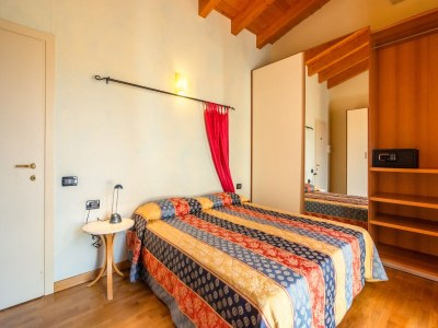 Holiday house Modern Salo Flat with Pool - Features photo 17