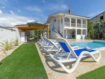 Villa Entspannende Villa in der Nähe von Porec mit Pool - Outdoor photo 2