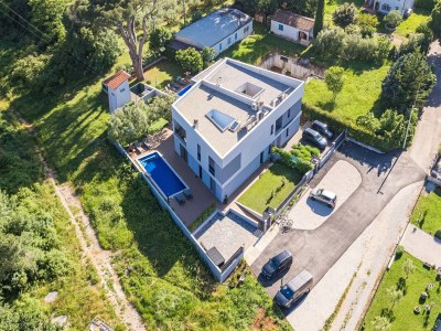 Villa Villa mit Pool, Spielzimmer, Garten - Outdoor photo 22