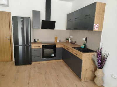 Apartment Wohnung mit Pool in Karlobag - Features photo 4
