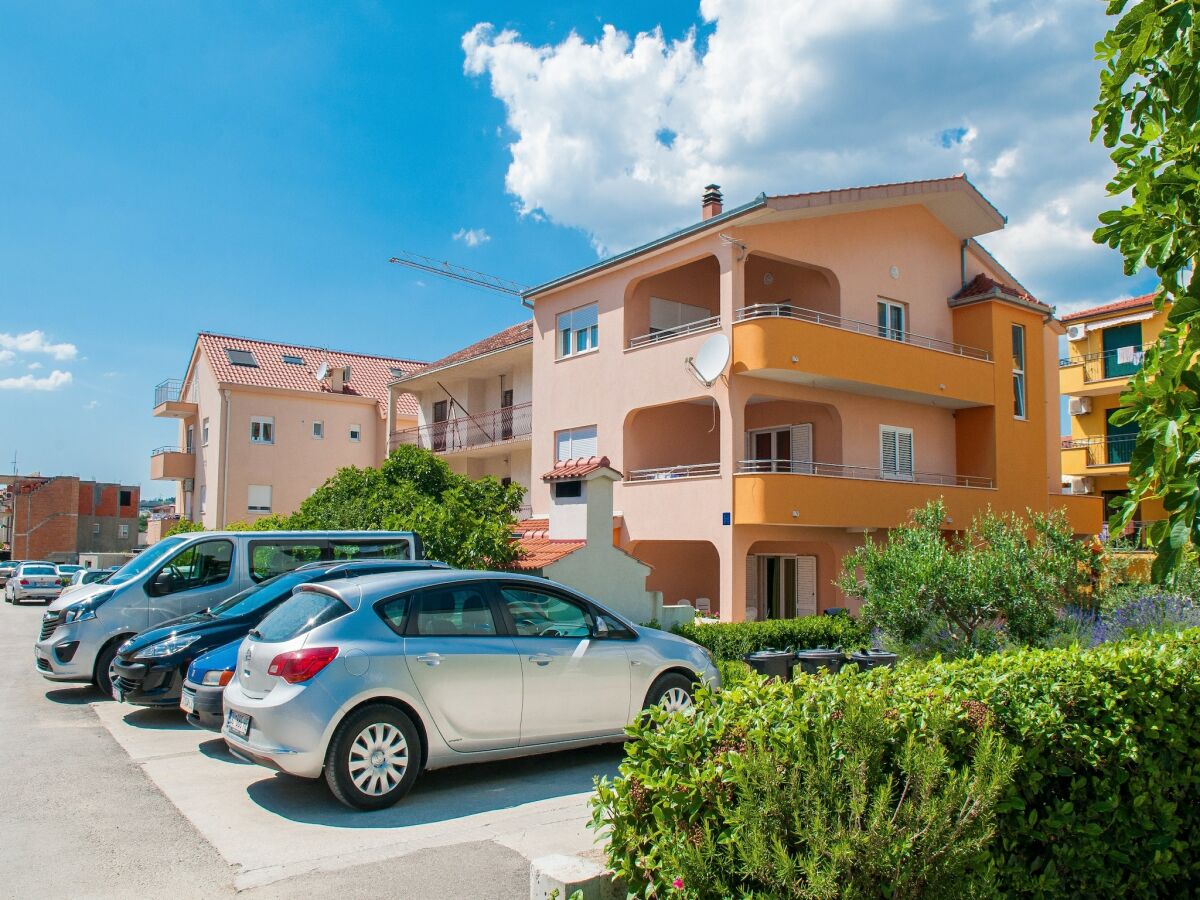 Apartment Apartments Anita-Triple room with terrace - Outdoor photo 3