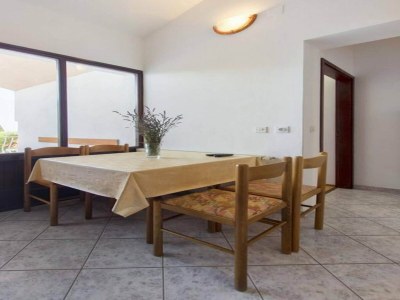 Apartment Wohnung in Brodarica am Sandstrand - Features photo 8