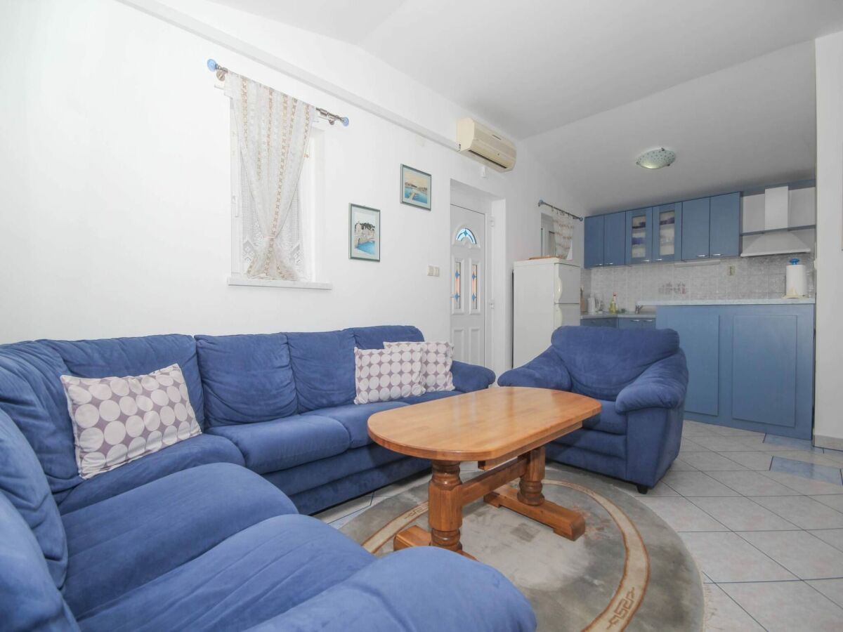 Apartment Wohnung in Tribunj nahe Tribunj Strand