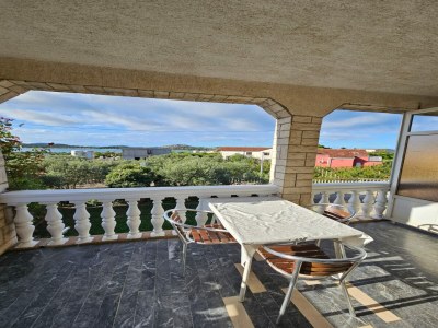 Apartment Studio in Tribunj near Bristak Beach - Outdoor photo 9