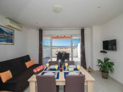 Apartment Zwei-Zimmer-Wohnung in Jezera - Features photo 9