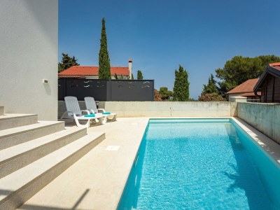 Villa Wunderschöne Villa mit Meerblick in Premantura - Outdoor photo 8
