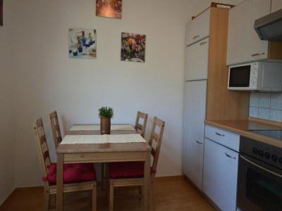 Holiday house Holiday home in the Eifel with balcony - Features photo 9