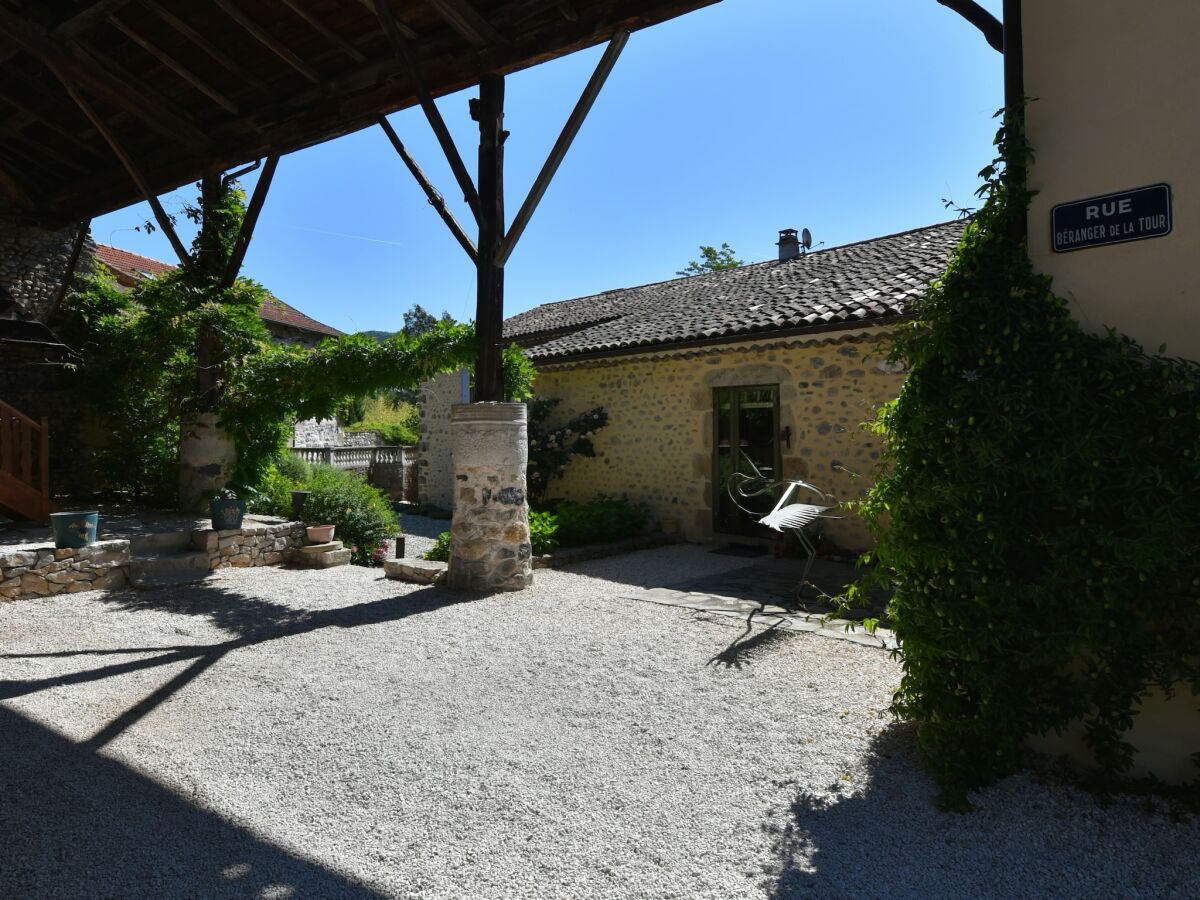 Holiday house Ferienhaus in Ardèche mit Pool & Garten - Outdoor photo 5