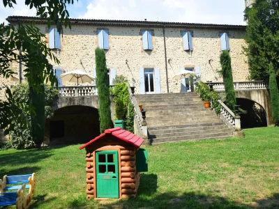 Holiday house Ferienhaus in Ardèche mit Pool & Garten in Vals-les-Bains - Holiday house