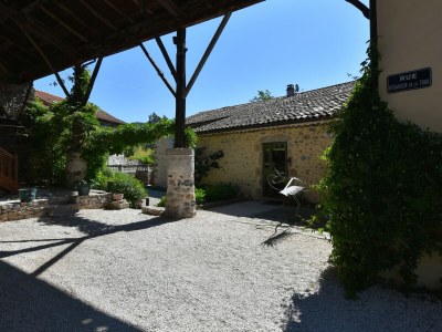 Holiday house Ferienhaus in Ardèche mit Pool & Garten - Outdoor photo 5