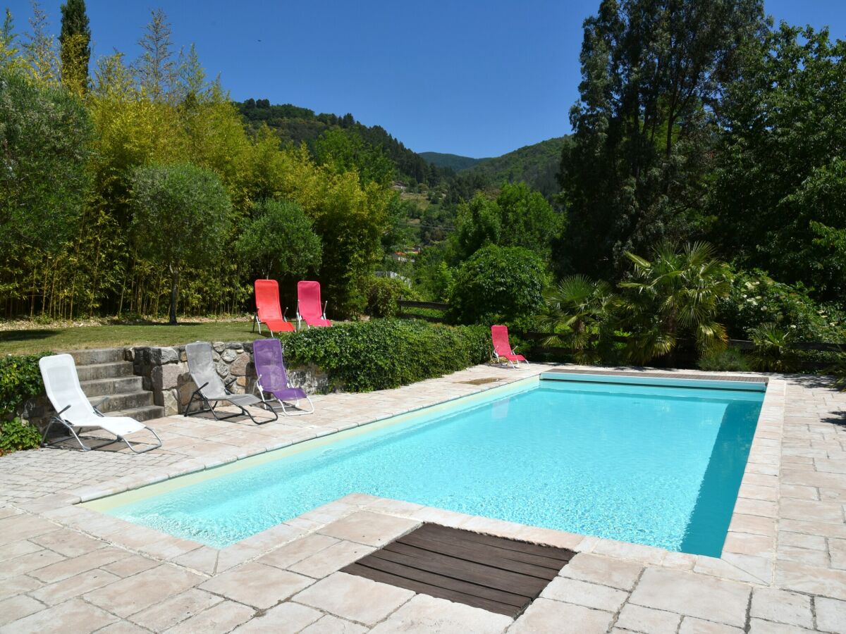 Holiday house Holiday Home in Ardèche near Château de Ventadour - Outdoor photo 2