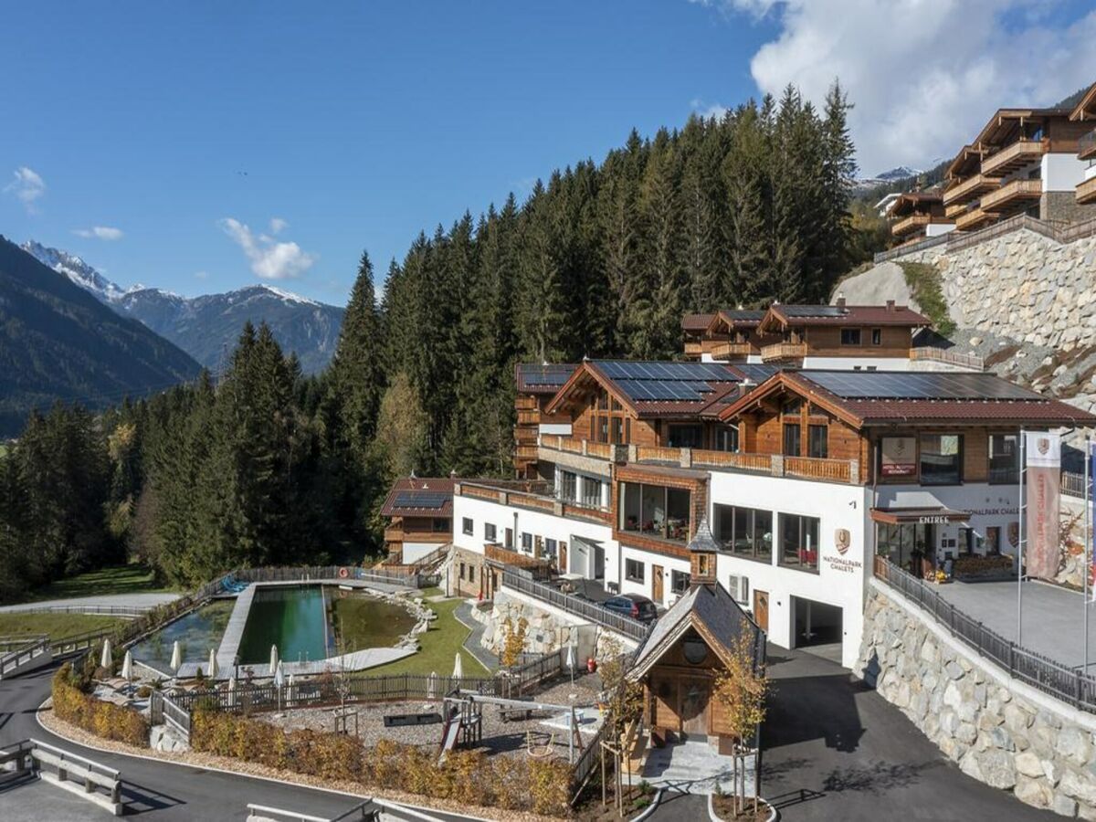 Holiday park Chalet with Sauna and Natural Pool - Outdoor photo 4