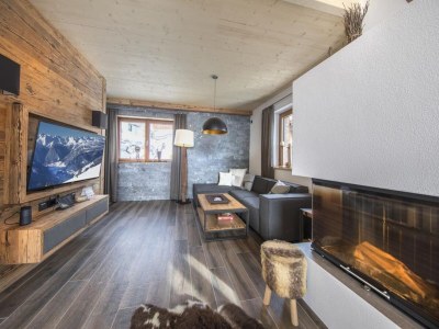 Holiday park Alpine Chalet with Mountain Views - Features photo 16
