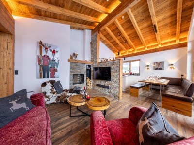 Holiday park Rossberg Chalet with Panoramic View in Nationalpark Hohe Tauern - Holiday park