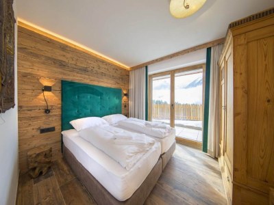 Holiday park Rossberg Chalet with Panoramic View - Features photo 16