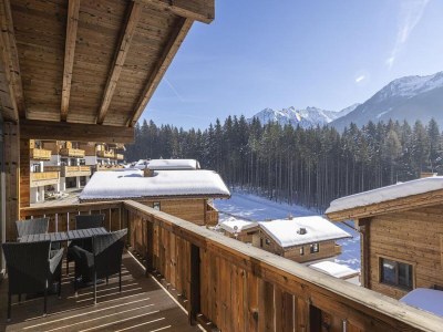 Holiday park Stilvolles Alpenchalet mit Carport - Outdoor photo 7