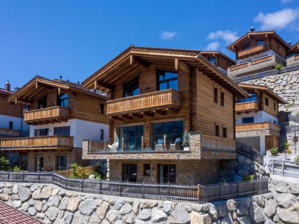 Holiday park Elegantes Chalet in der Nähe der Wildkogel Arena