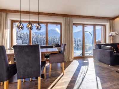 Holiday park Elegantes Chalet in der Nähe der Wildkogel Arena - Outdoor photo 15