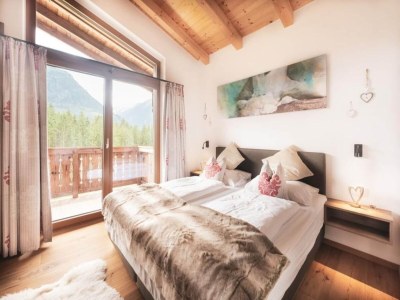 Holiday park Elegantes Chalet in der Nähe der Wildkogel Arena - Outdoor photo 28