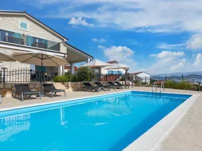 Villa Villa Andreja with heated pool near the beach in Vrbnik - Villa