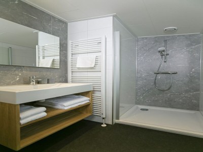 caravan Mobile Home im Tropical Islands Resort - Features photo 14