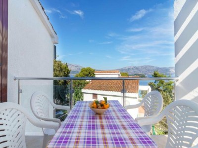 Apartment Lumbarda Resort Apartments - Standard One-Bedroom Apartment  E10 - Outdoor photo 3