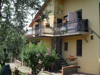 Villa Holiday Home in Tuscany with Stunning Views - Outdoor photo 8