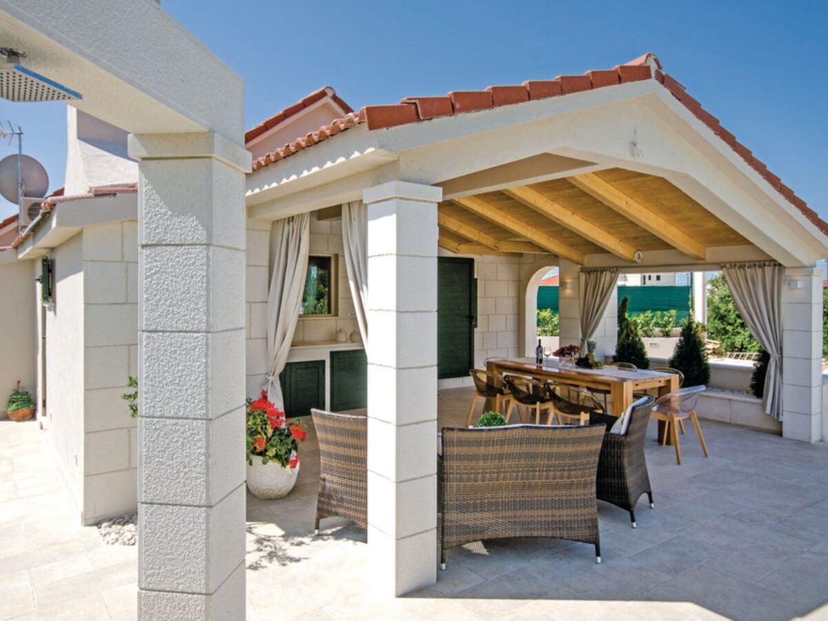 Holiday house Luxury Villa MaLo - Holiday Home - Outdoor photo 2
