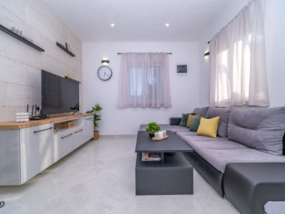 Holiday house Holiday Home Bračuta- Two Bedroom Holiday Home with Pool - Features photo 3
