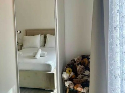 Apartment Two Bedroom Apartment with Terrace and Swimming pool - Features photo 19