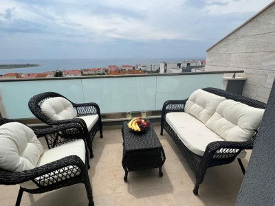 Apartment Villa Marija - Two Bedroom Apartment with Sea View in Stara Novalja - Apartment