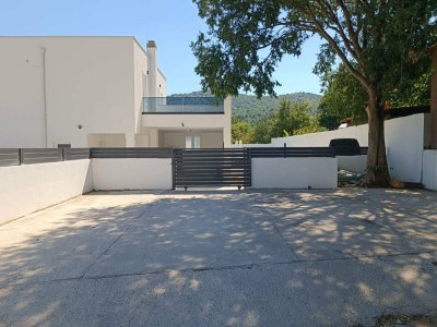 Holiday house Holiday Home Iva - Three Bedroom Holiday Home in Sibenik - Holiday house