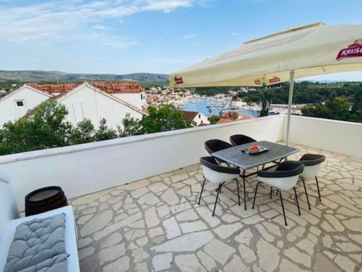 Villa Villa Brazza - Two Bedroom Apartment 1 - Outdoor photo 5