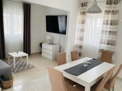 Villa Villa Brazza - Two Bedroom Apartment 1 - Features photo 9