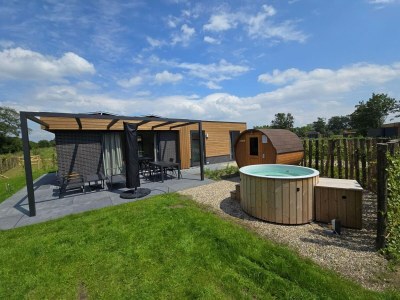 Villa Holiday villa Amalia 4 with sauna and hot tub - Villa
