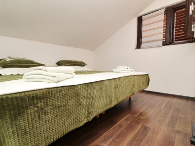 Apartment Apartments Karbuni By The Sea - One Bedroom apartment with Terrace and Sea View (A4) - Features photo 5