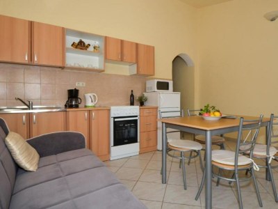 Apartment Apartments Nina - Two Bedroom Apartment with Balcony A1 - Features photo 19