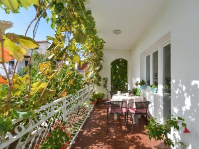Apartment Apartments Nina - One Bedroom Apartment with Balcony A2 - Outdoor photo 11