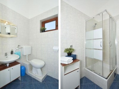 Apartment Apartments Nina - One Bedroom Apartment with Balcony A2 - Features photo 22