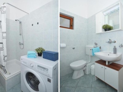 Apartment Apartments Nina - Two Bedroom Apartment with Balcony A3 - Features photo 25